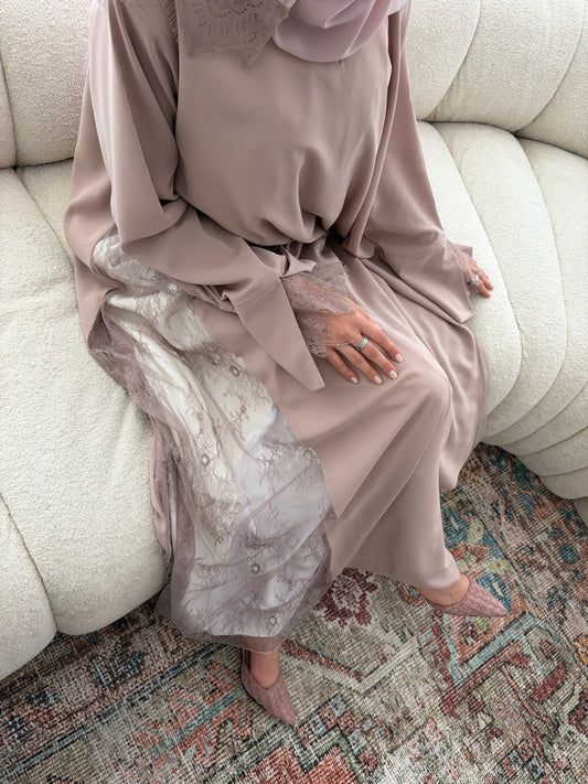 Milan Lavender Abaya & hijab