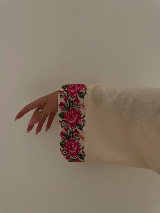 Pre order Rosa abaya