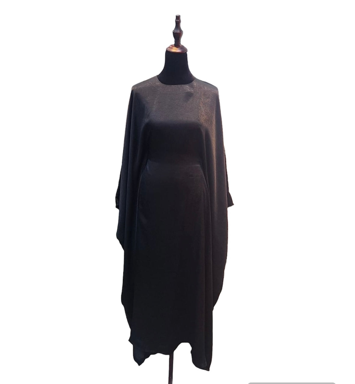 Elaina Black kaftan & shela