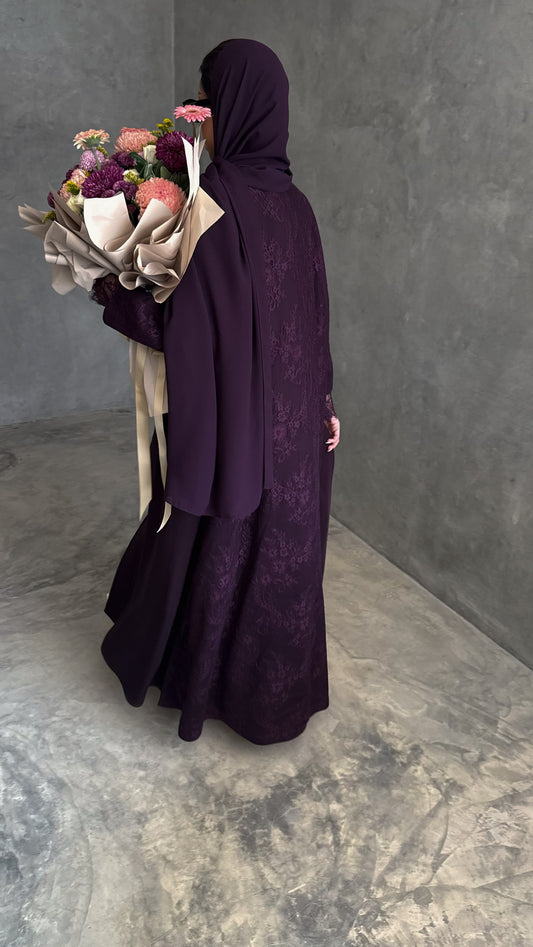 Nessa lace abaya