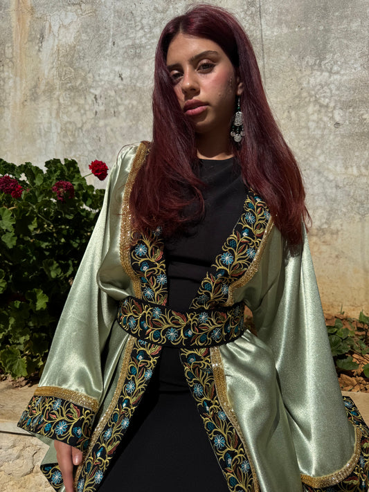 Yasmeen abaya
